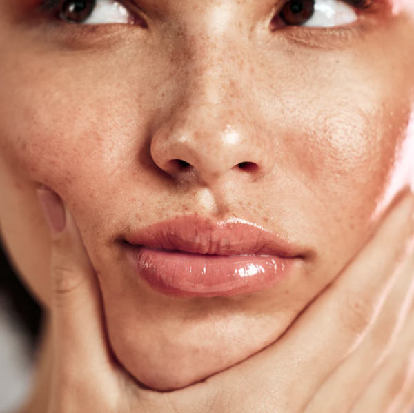Abature Vitamin C Lip Serum - Image 2